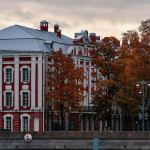 Участвовавшего в акции против частичной мобилизации преподавателя Санкт-Петербургского государственного университета Дениса Скопина уволили из родного вуза.