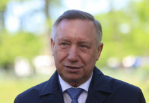 Представитель Движения гражданских инициатив, политолог и общественник Владимир Соловейчик не ждет на грядущей «прямой линии» губернатора Петербурга Алексан