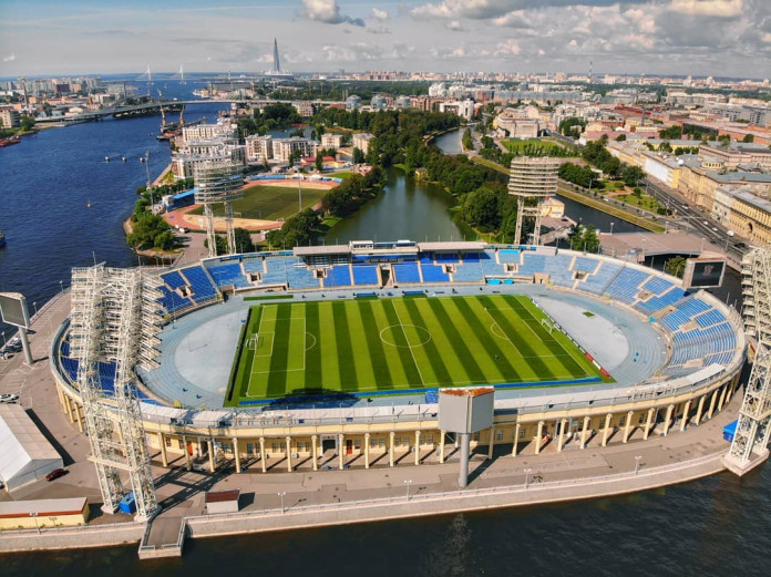 В Петербурге будет модернизирован стадион «Петровский», после чего его собираются связать переходом со спортивным комплексом «Юбилейный», который