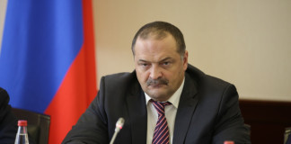 Глава Дагестана Сергей Меликов прокомментировал ситуацию с массовыми отключениями электричества в регионе. Он признал, что подобное происходит